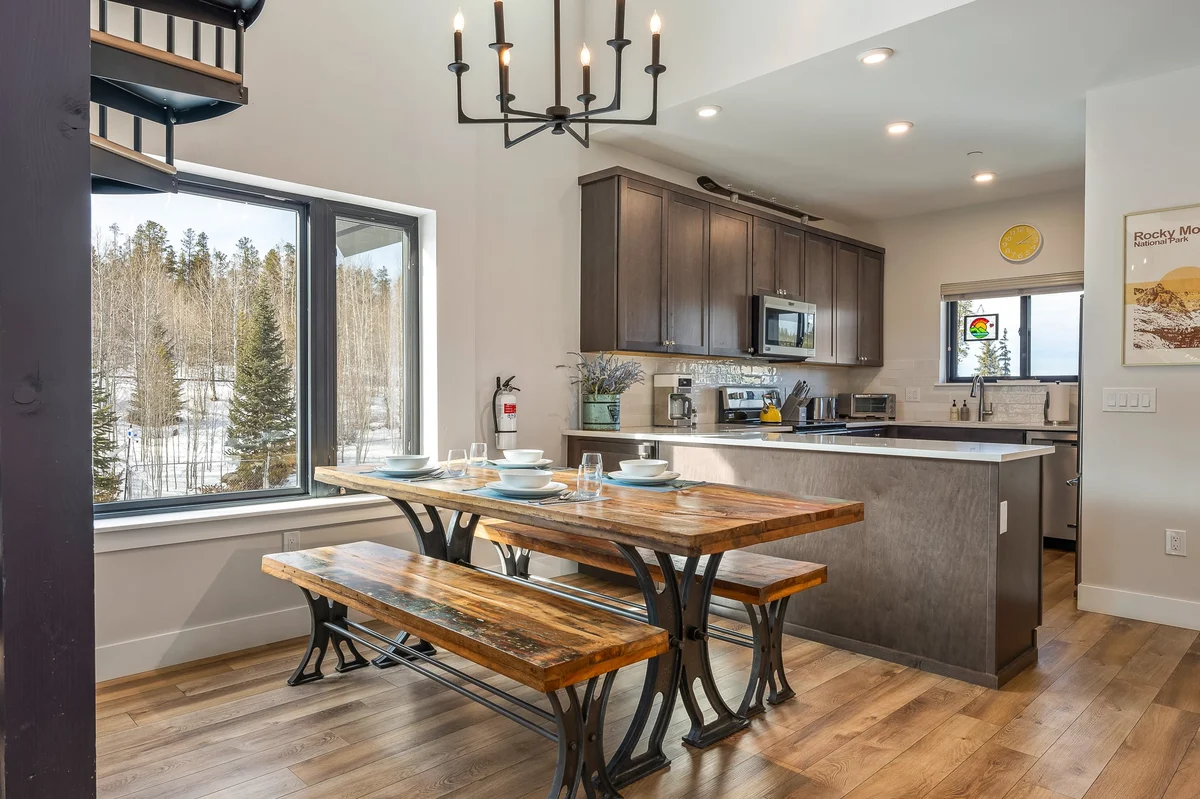 Braidwood Penthouse 304 #22