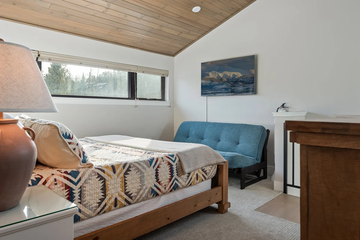 Braidwood Penthouse 304 #3