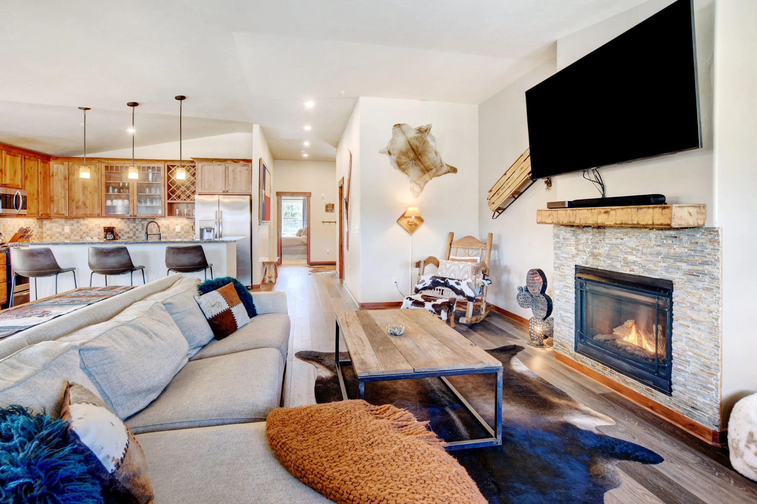 Grand Park Cozens Pointe Condo G-301 #14