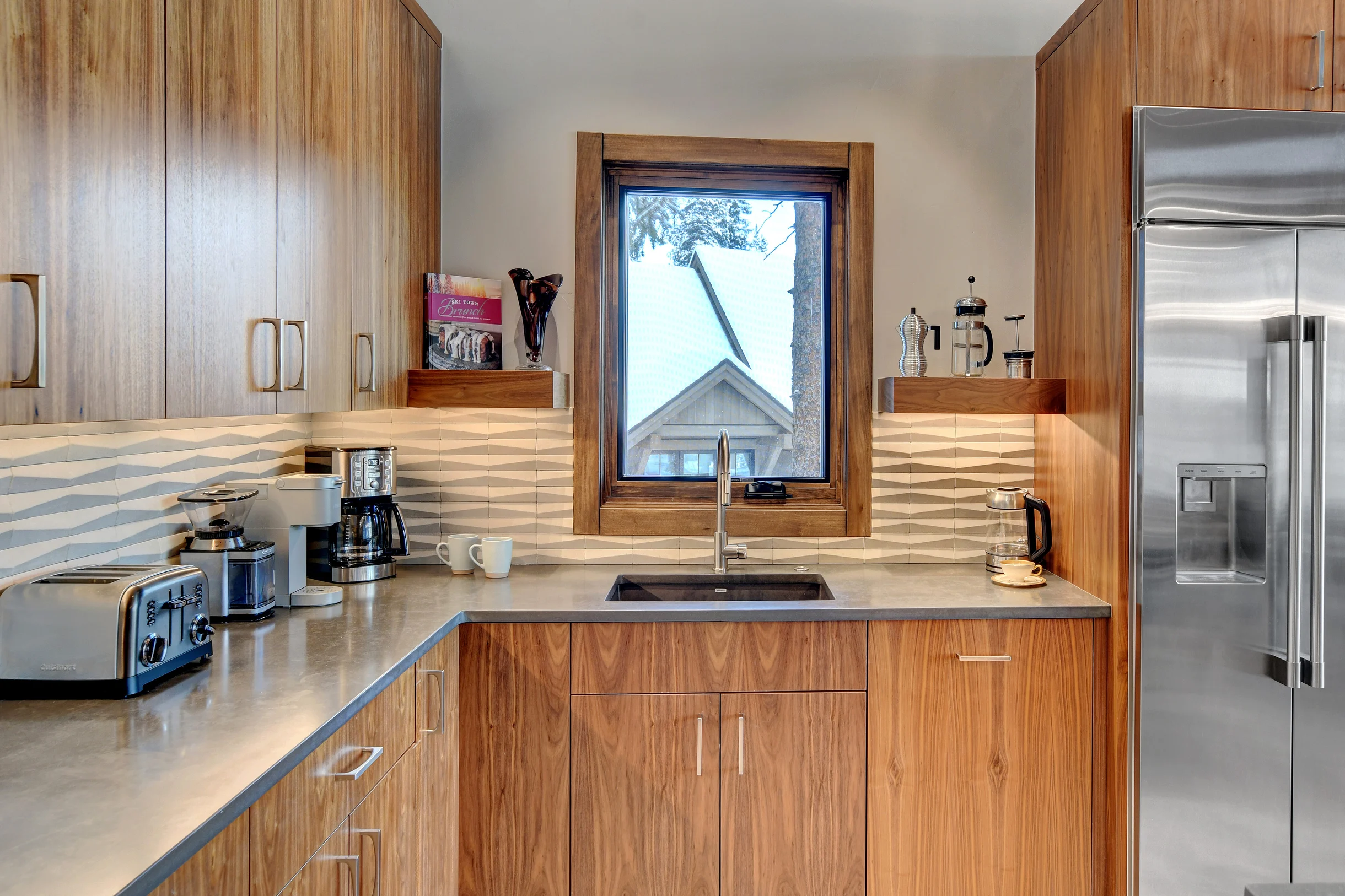 Bridgers Cache Ski In/Out Chalet 275 #3