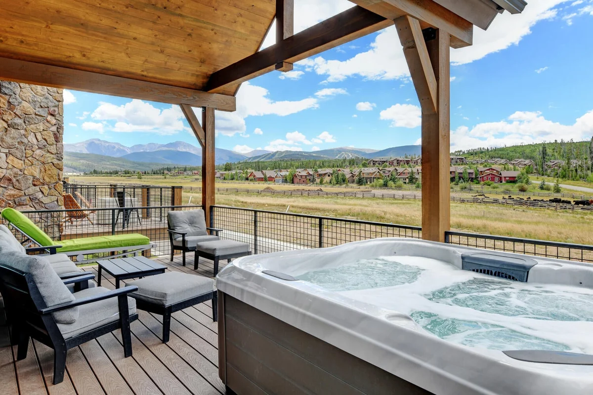 Grand Park Hay Meadow Villa 54 #9