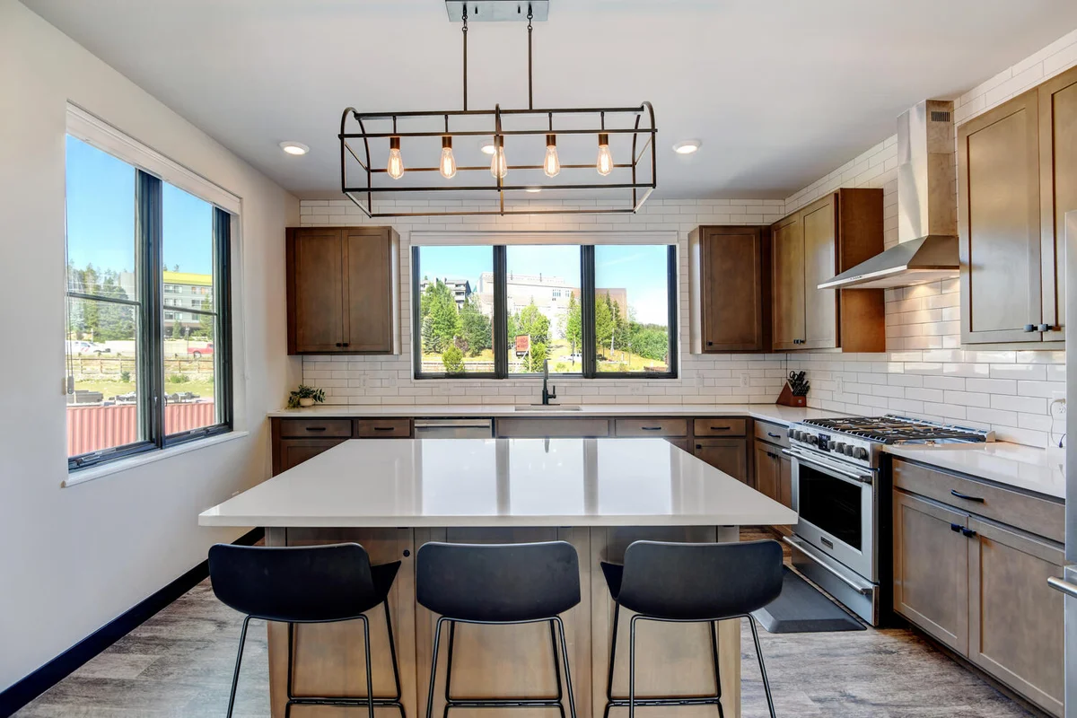 Row Roof Top Loft 21 #3