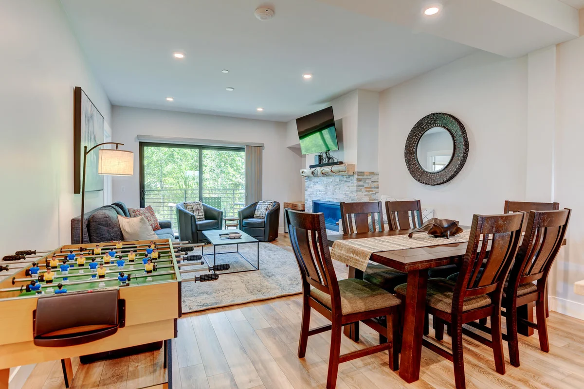 Braidwood Condo 102 #10