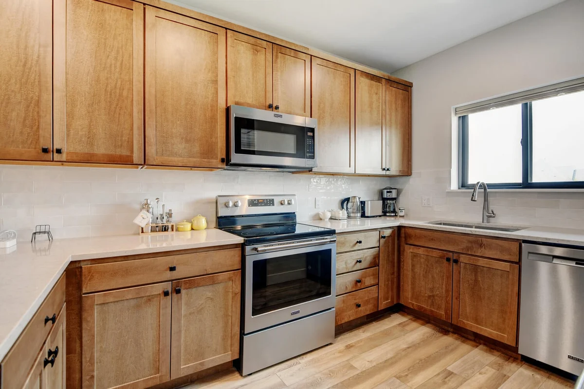 Braidwood Condo 102 #13