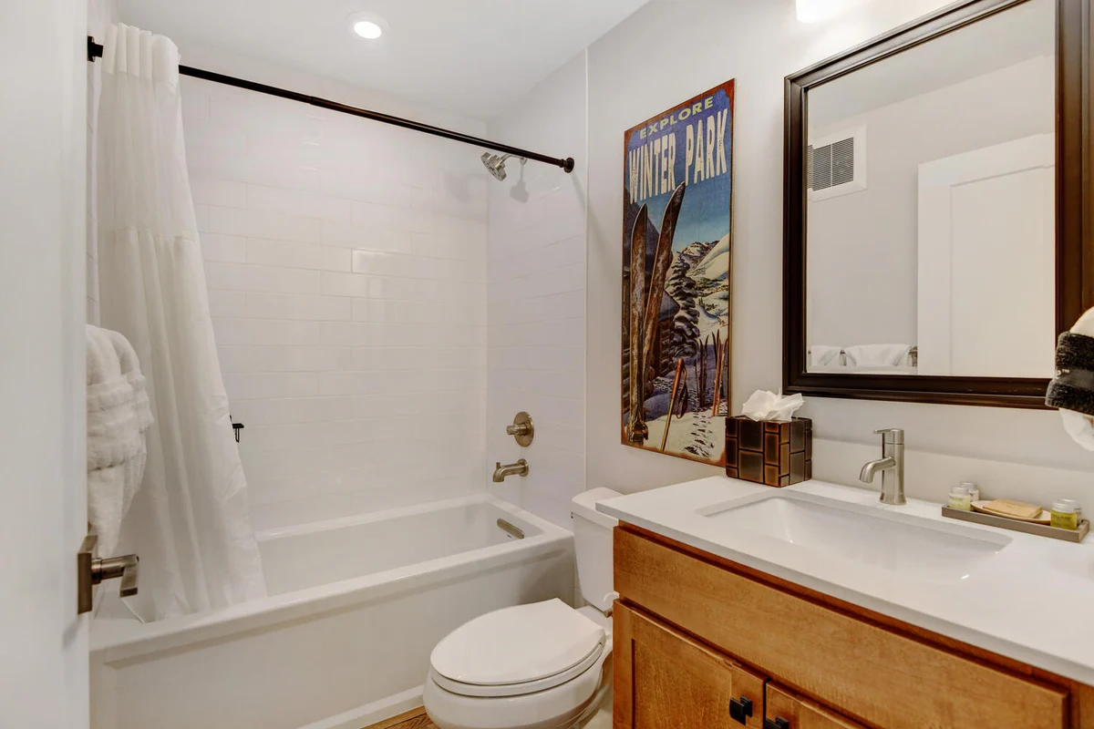 Braidwood Condo 102 #2