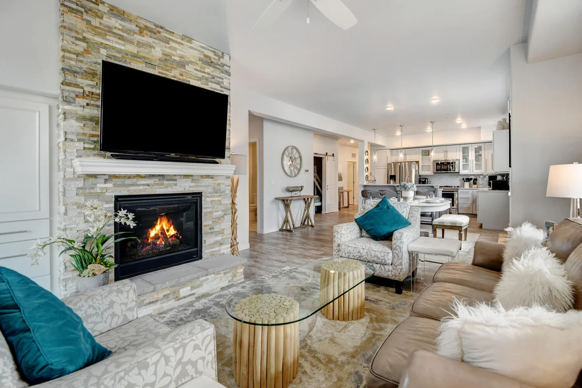 Trailhead Lodge Condo 224 #21