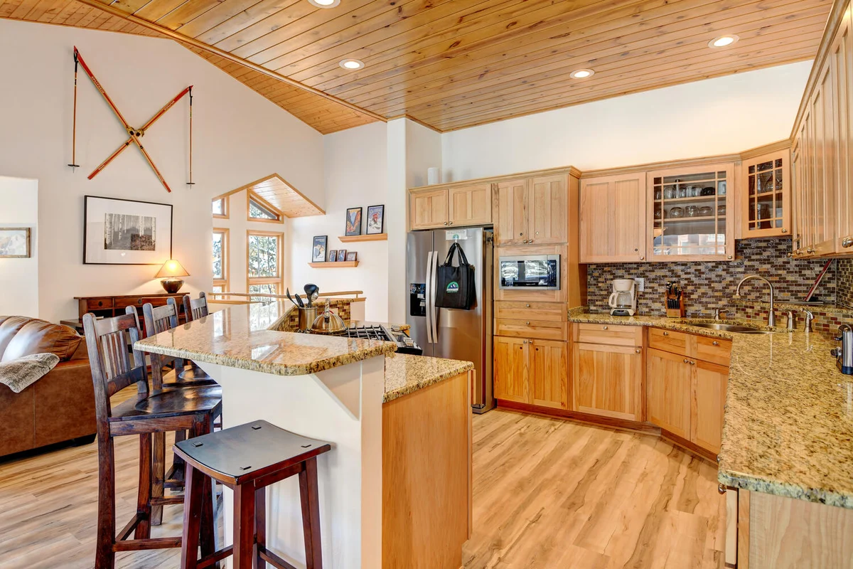 Slopeside Village Chalet 100 #27