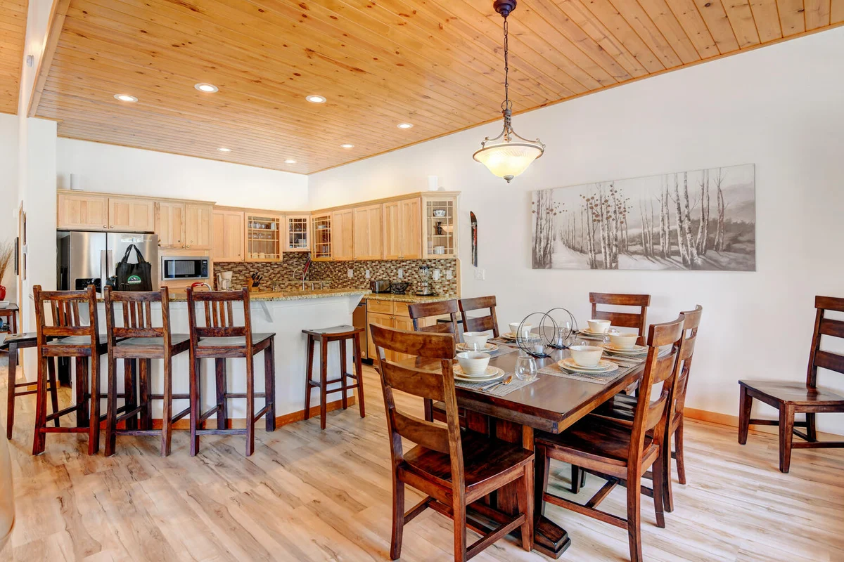 Slopeside Village Chalet 100 #8
