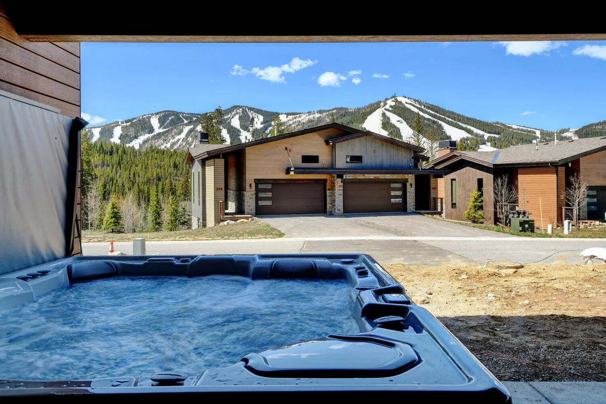 Lakota Park Villa 211 #5