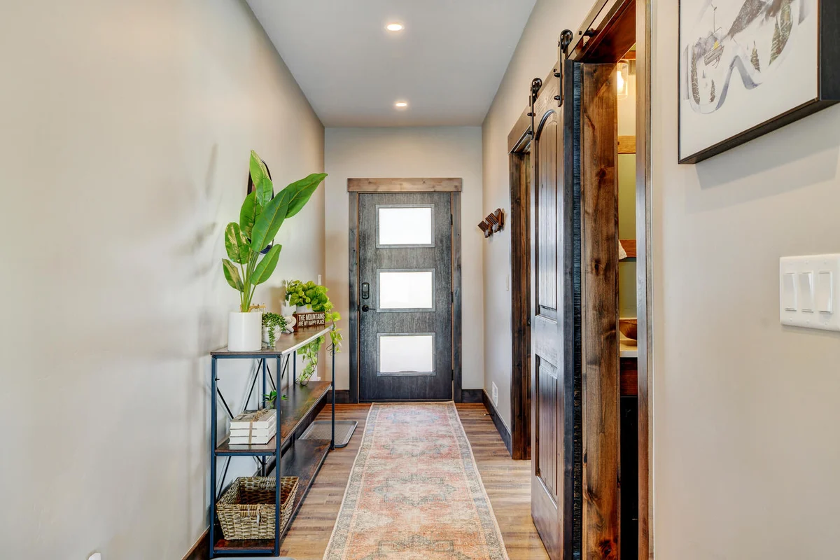 Waterside Villa 8B #15