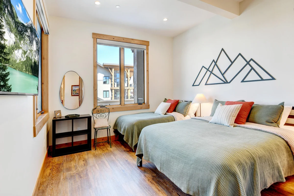 Grand Park Meadow Creek Condo E-201 #13
