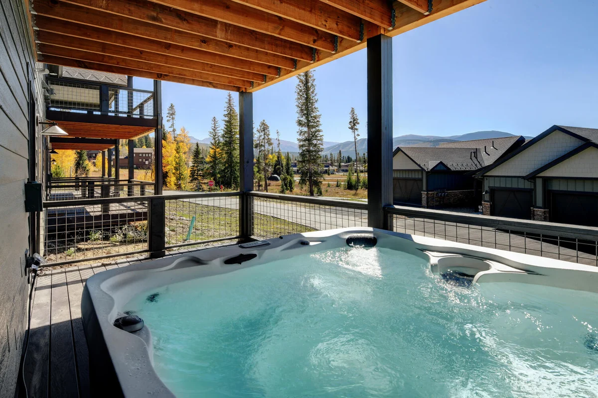Rendezvous Mountain Chalet 95 #24