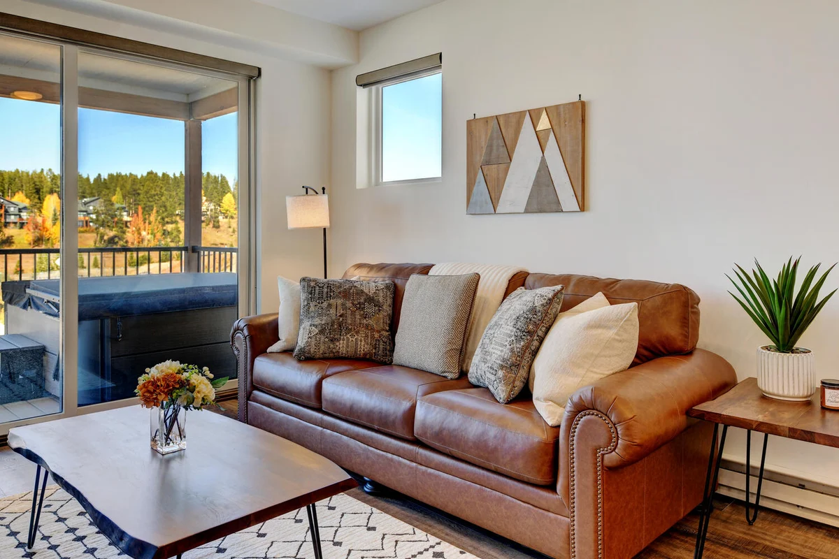 Sunnyside Flats Luxury Condo 361 3 #6