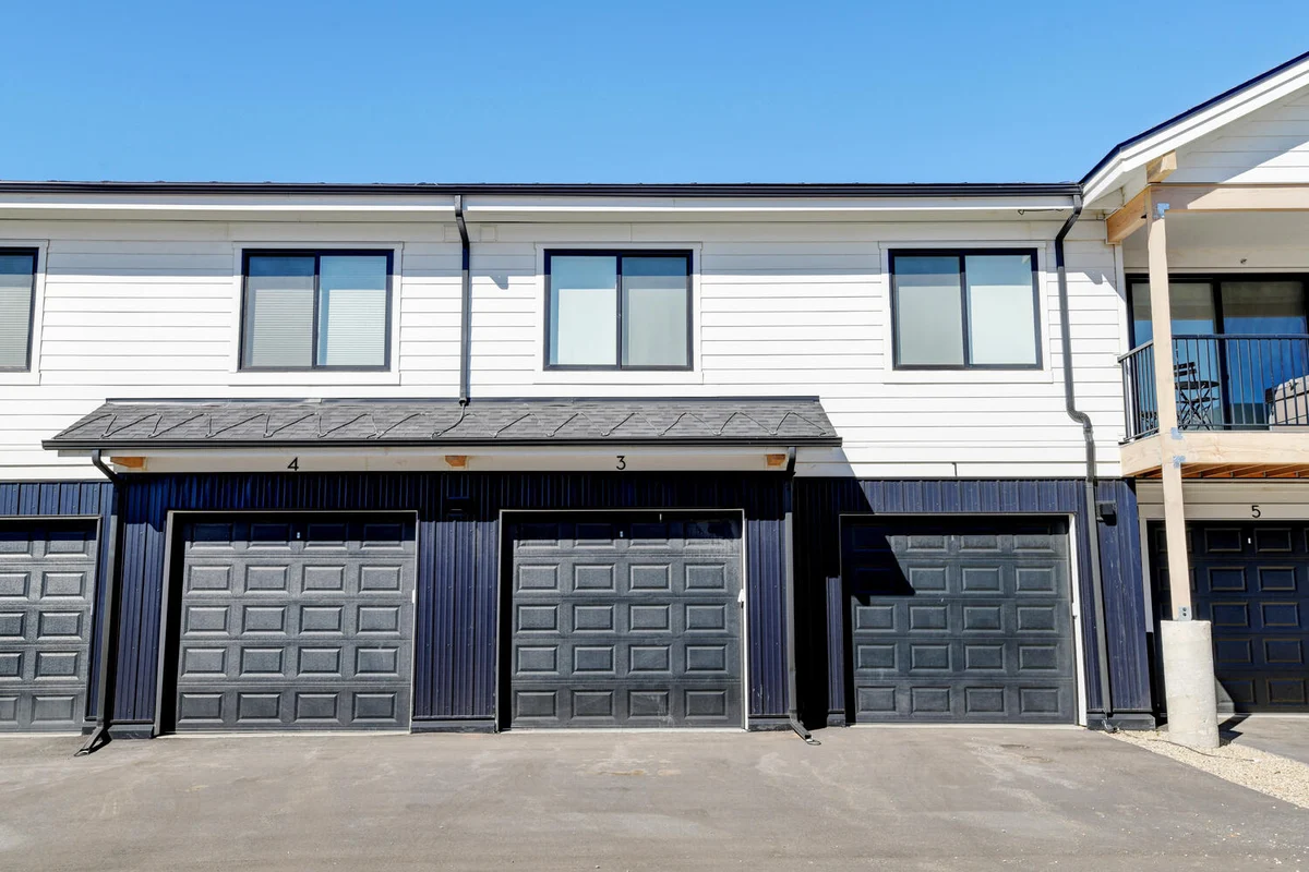 Sunnyside Flats Luxury Condo 361 3 #23