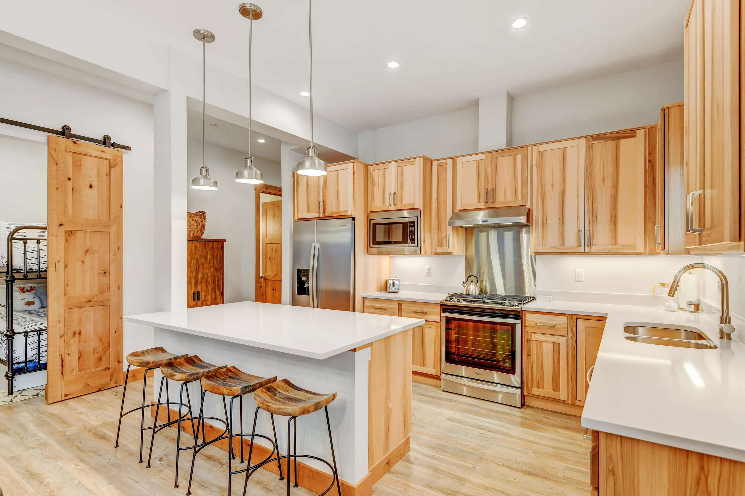 Grand Park Spring View Condo B-104 #9