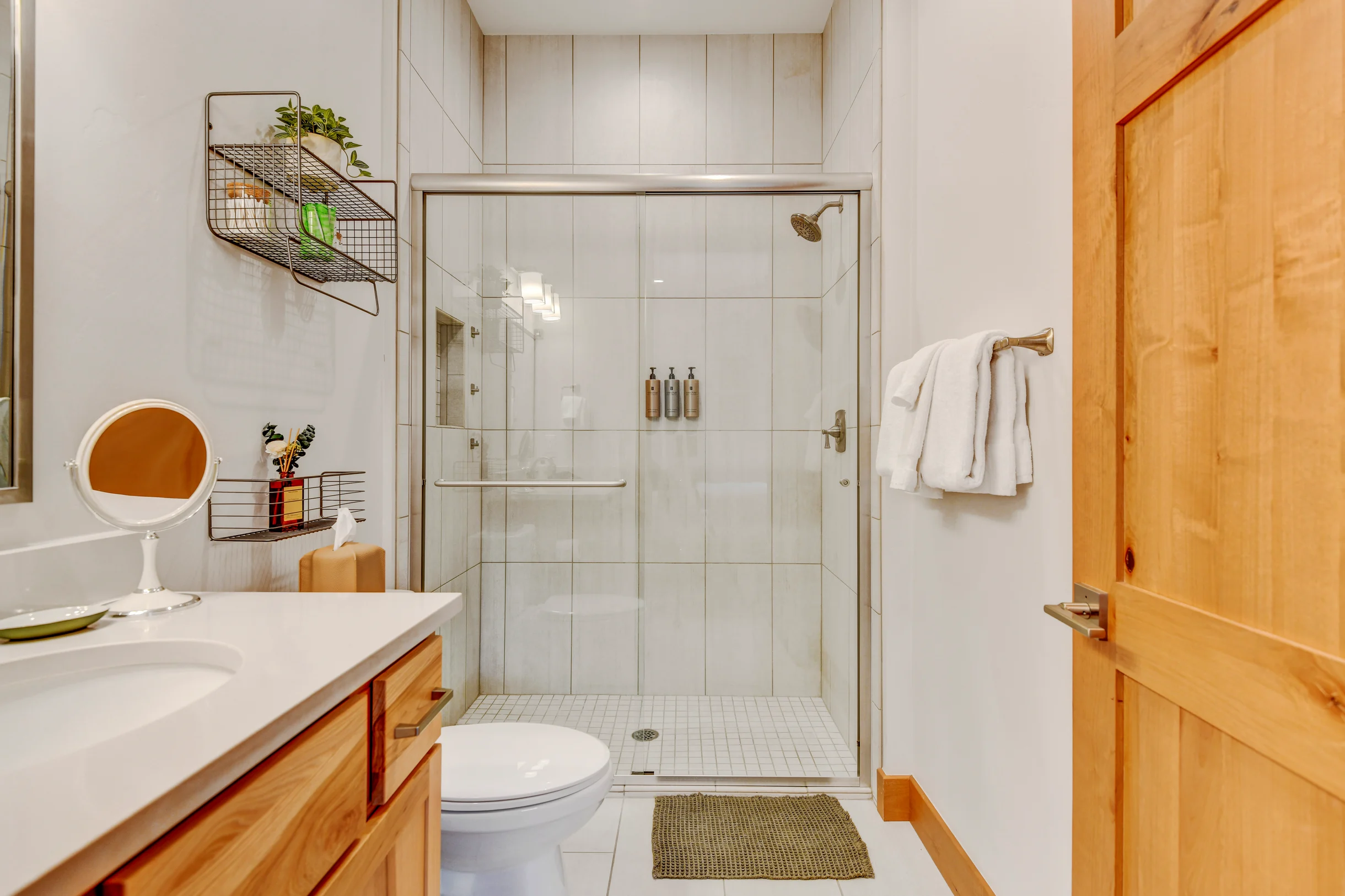 Grand Park Spring View Condo B-104 #25