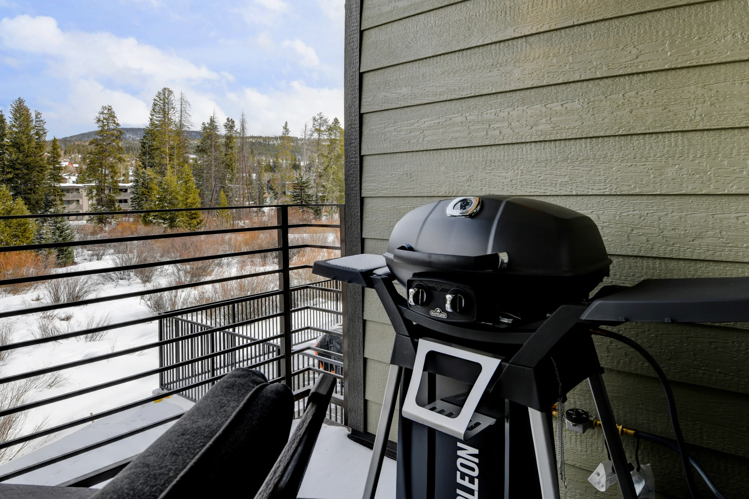 Headwaters Loft 206 #10