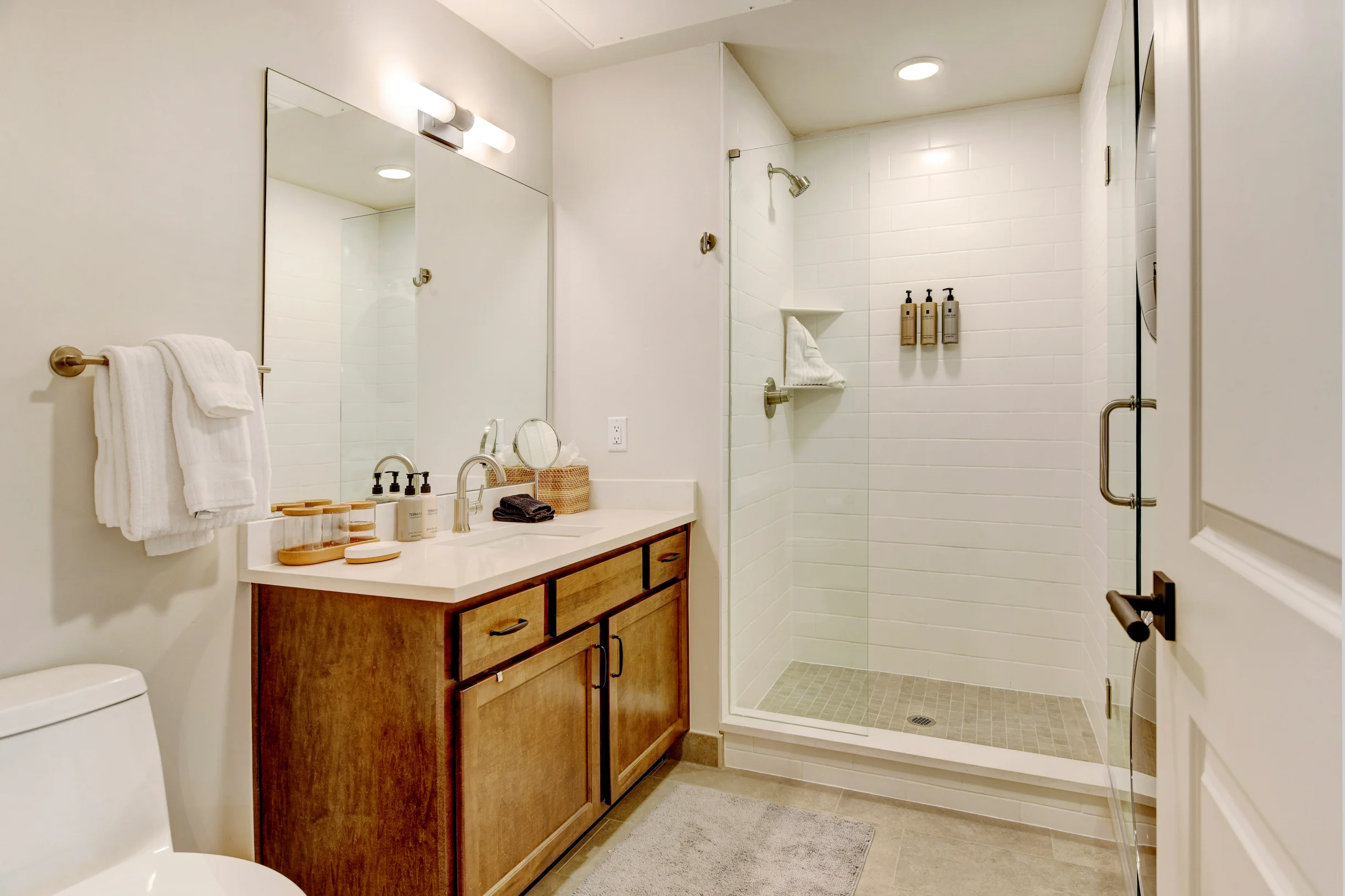 Headwaters Loft 206 #20