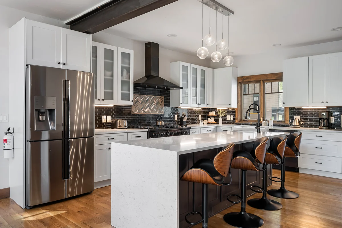 Slopeside Custom Mountain Chalet #9