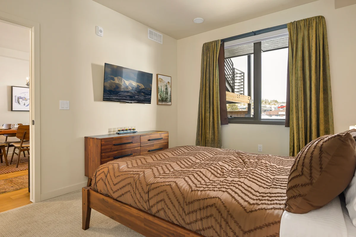 Headwaters Loft 209 #17