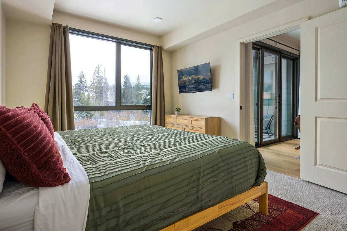 Headwaters Loft 209 #10