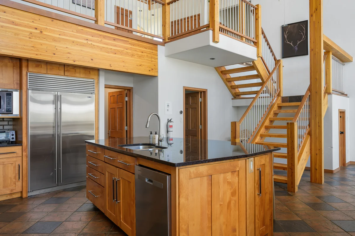 Pole Creek Golf Club Home 2940 #12