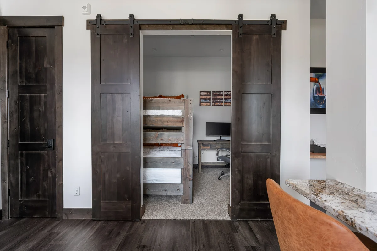 Grand Park Meadow Creek Condo F-104 #20