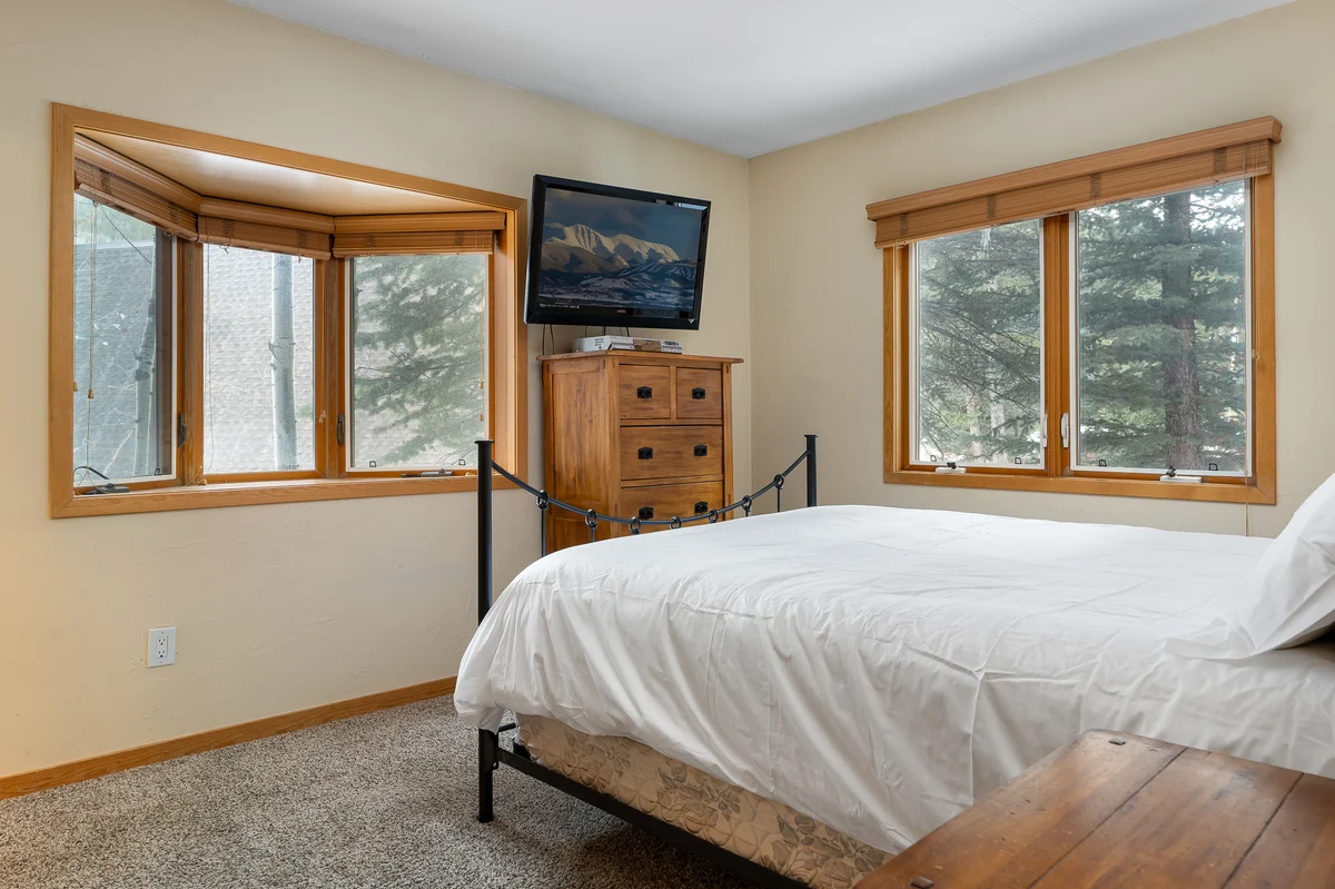 Slopeside Village Chalet 106 #2