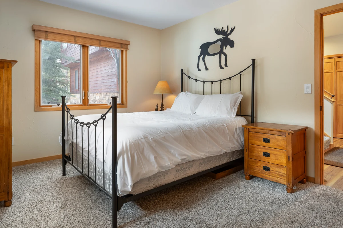 Slopeside Village Chalet 106 #13