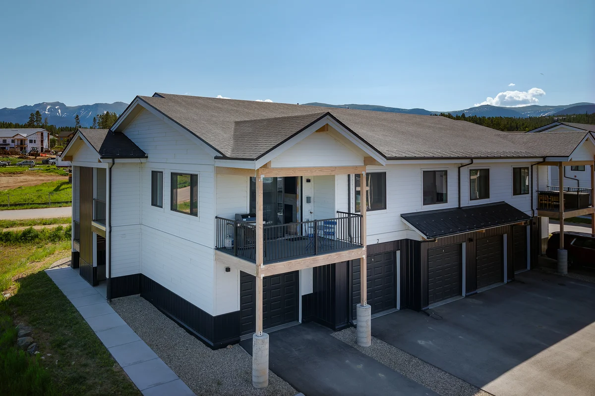 Sunnyside Flats Luxury Condo 321 6 #8