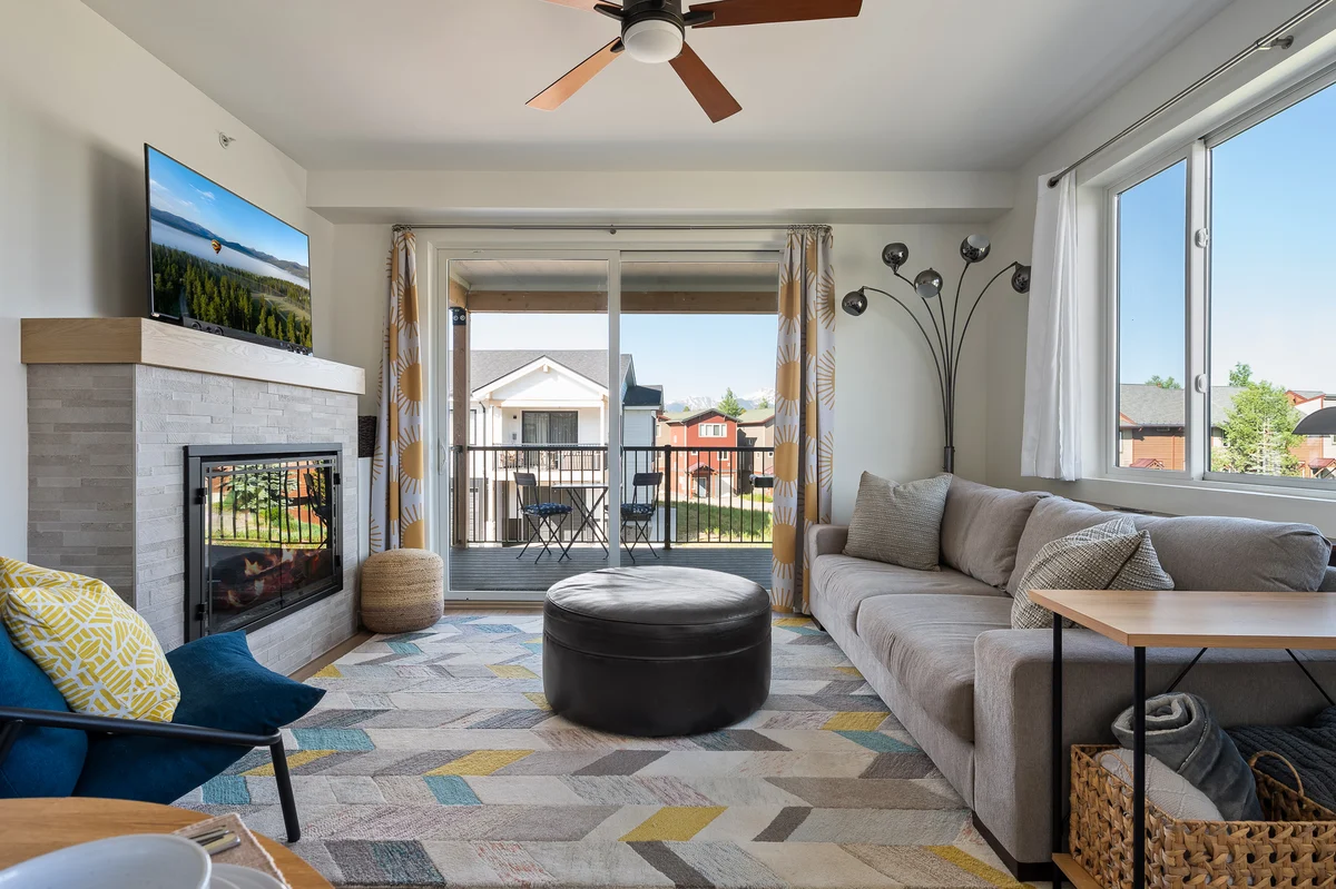 Sunnyside Flats Luxury Condo 321 6 #14