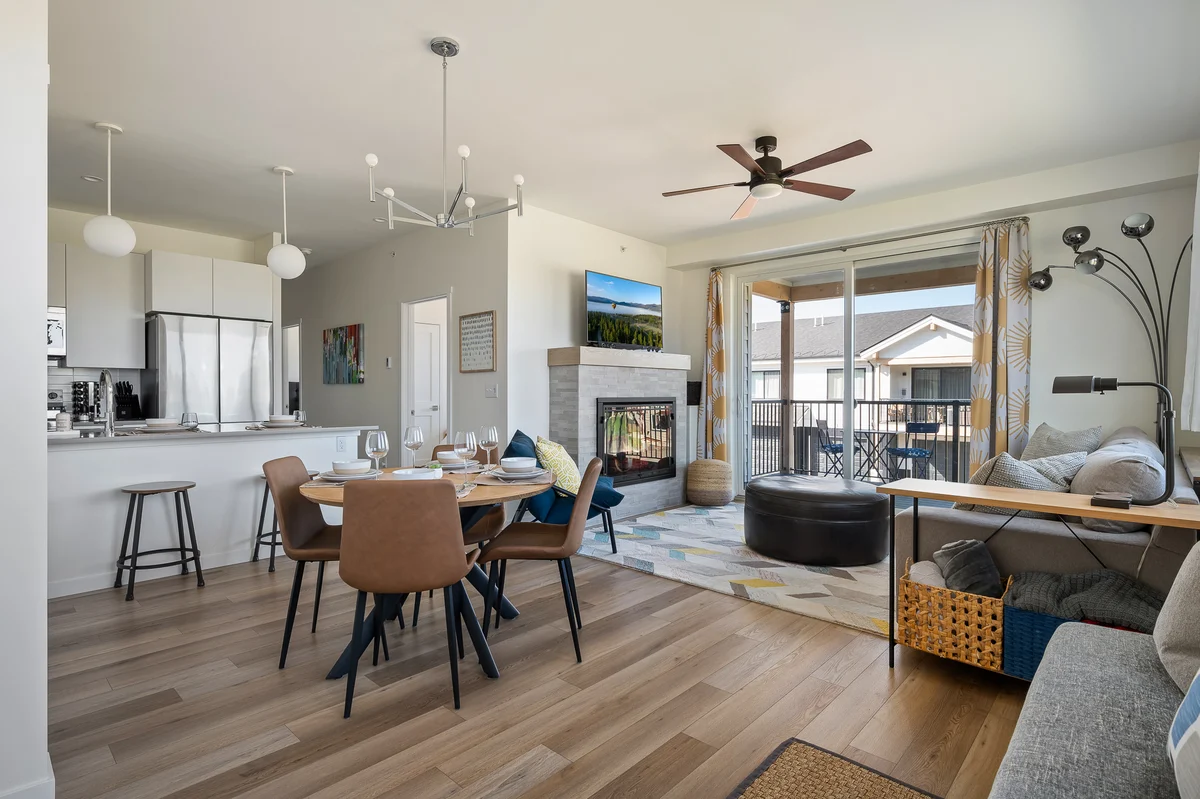 Sunnyside Flats Luxury Condo 321 6 #27