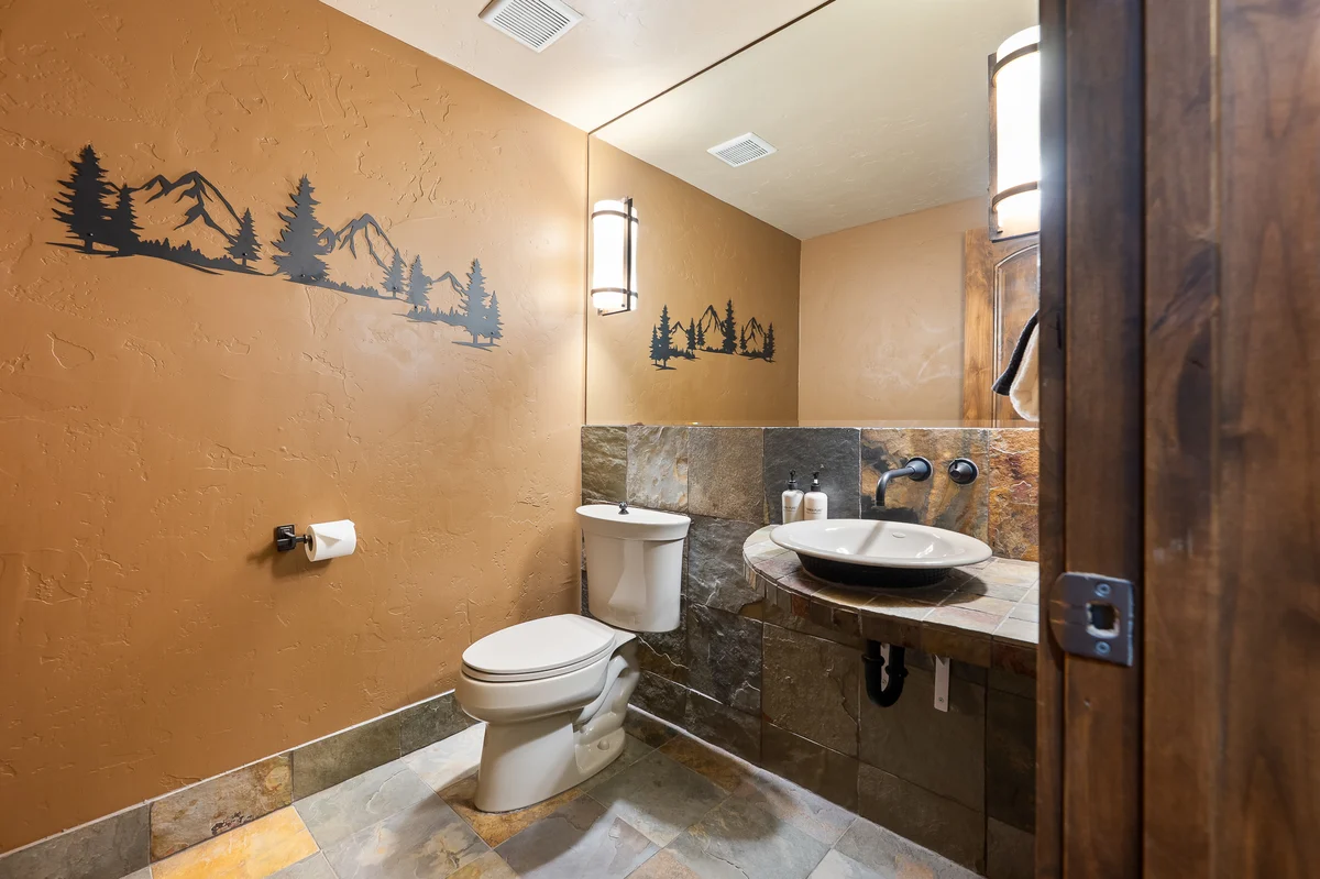 Basecamp Ski In/Out Villa 464 #27