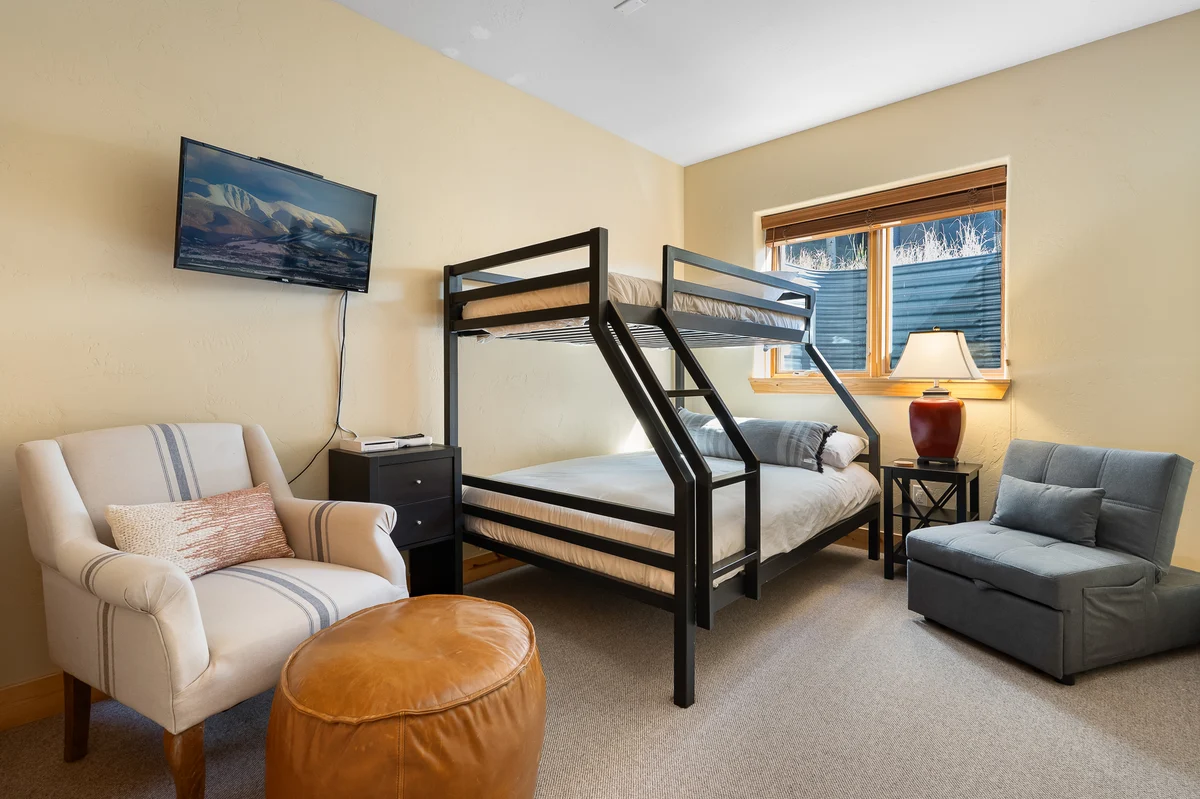 Spruce Ridge Villa 714-H #24