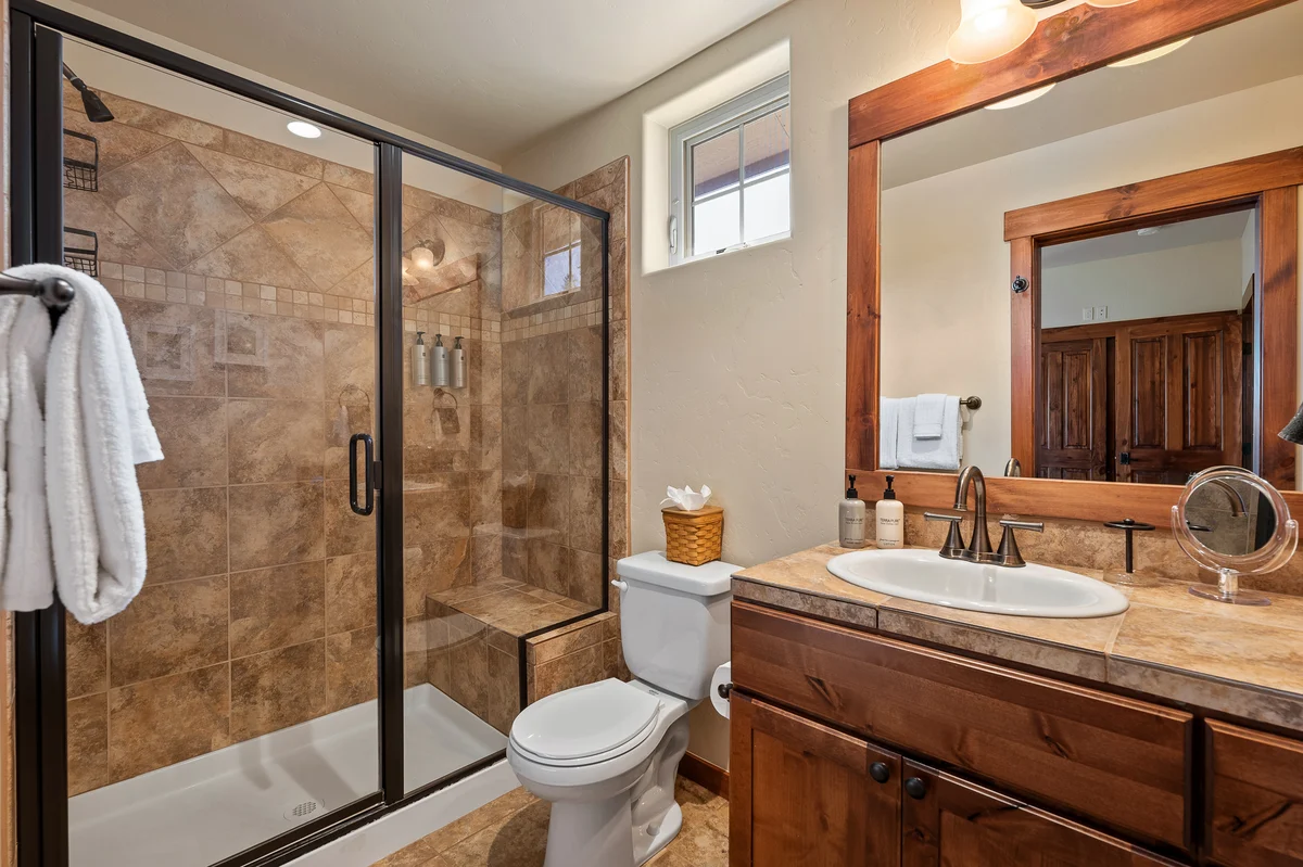 Grand Park Cozens Pointe Condo H-201 #15