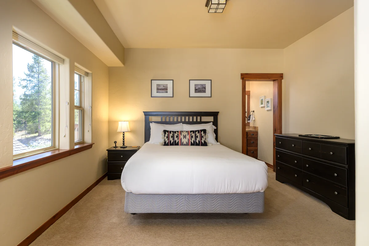 Grand Park Cozens Pointe Condo H-201 #3