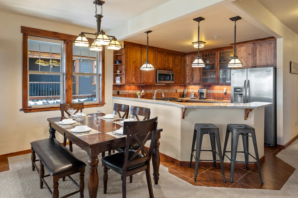 Grand Park Cozens Pointe Condo H-201 #4
