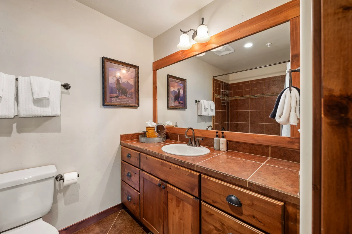 Grand Park Cozens Pointe Condo H-201 #2