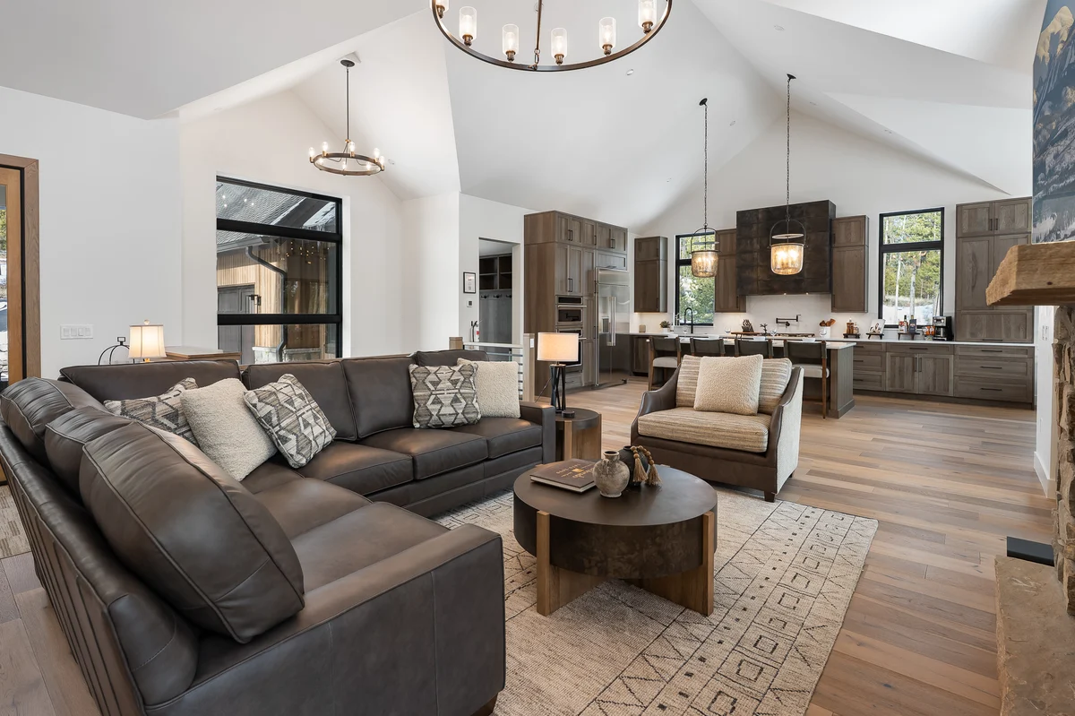 Pole Creek Luxury Home 739 #6