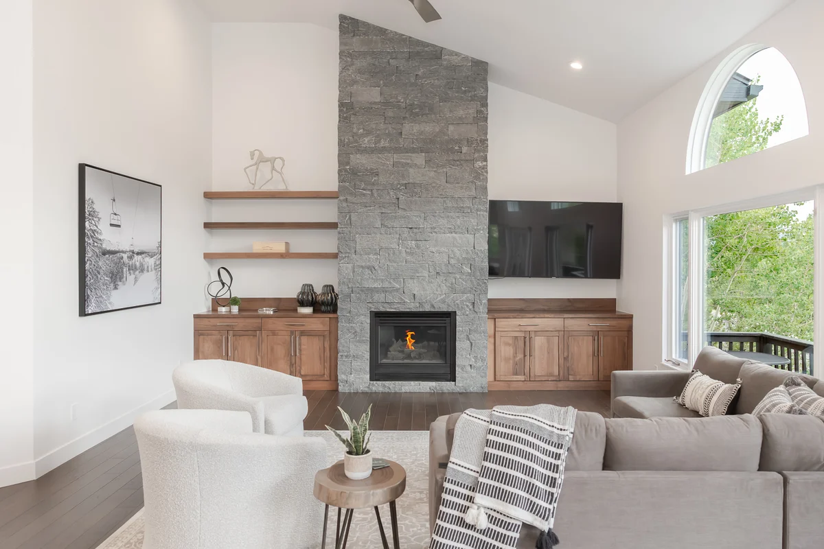 Vasquez Mountain Luxury Chalet #11
