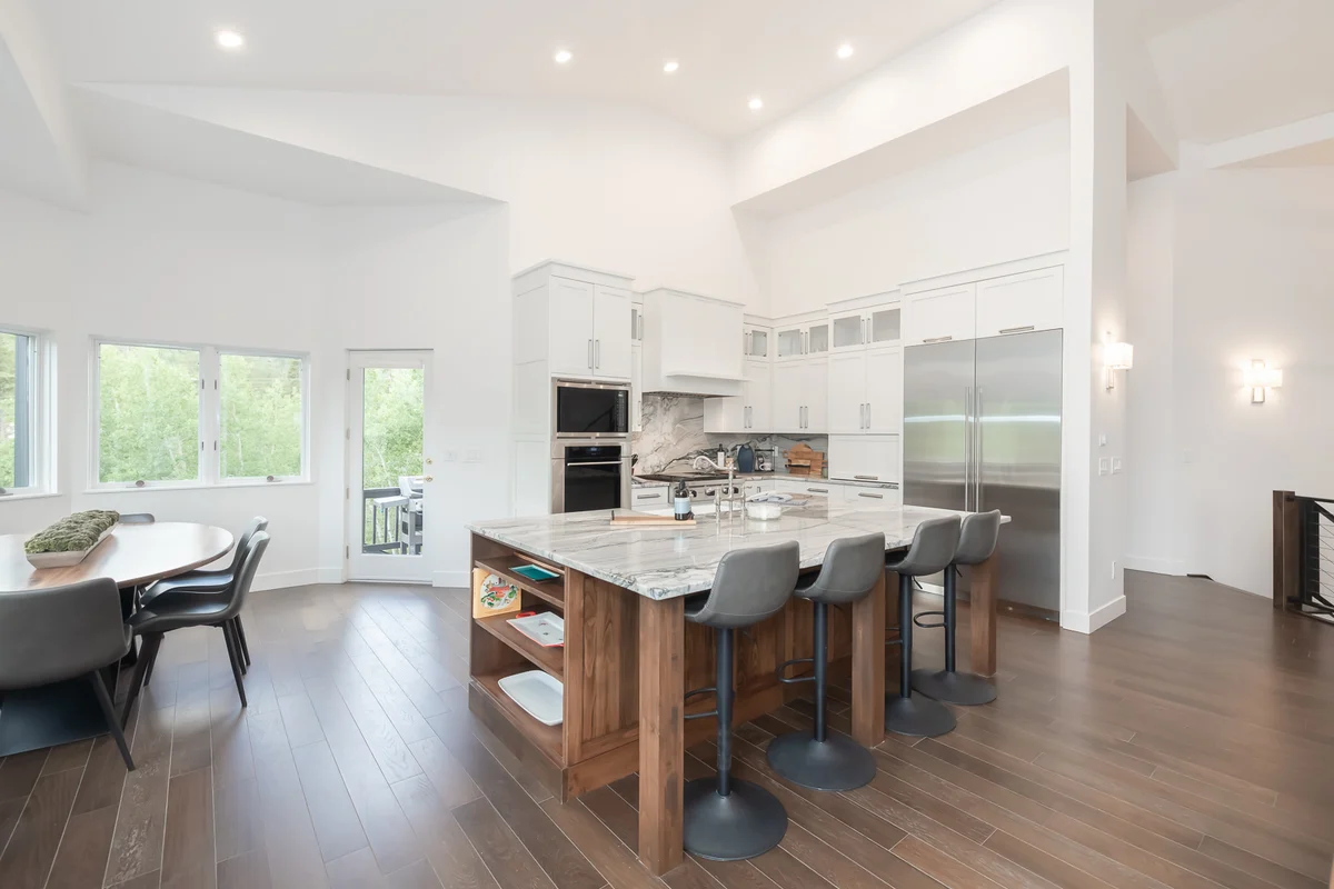 Vasquez Mountain Luxury Chalet #36