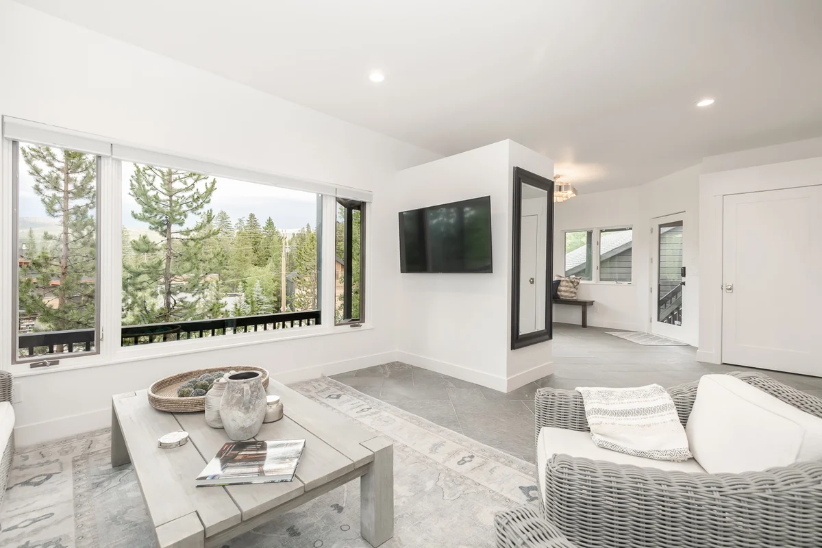 Vasquez Mountain Luxury Chalet #33