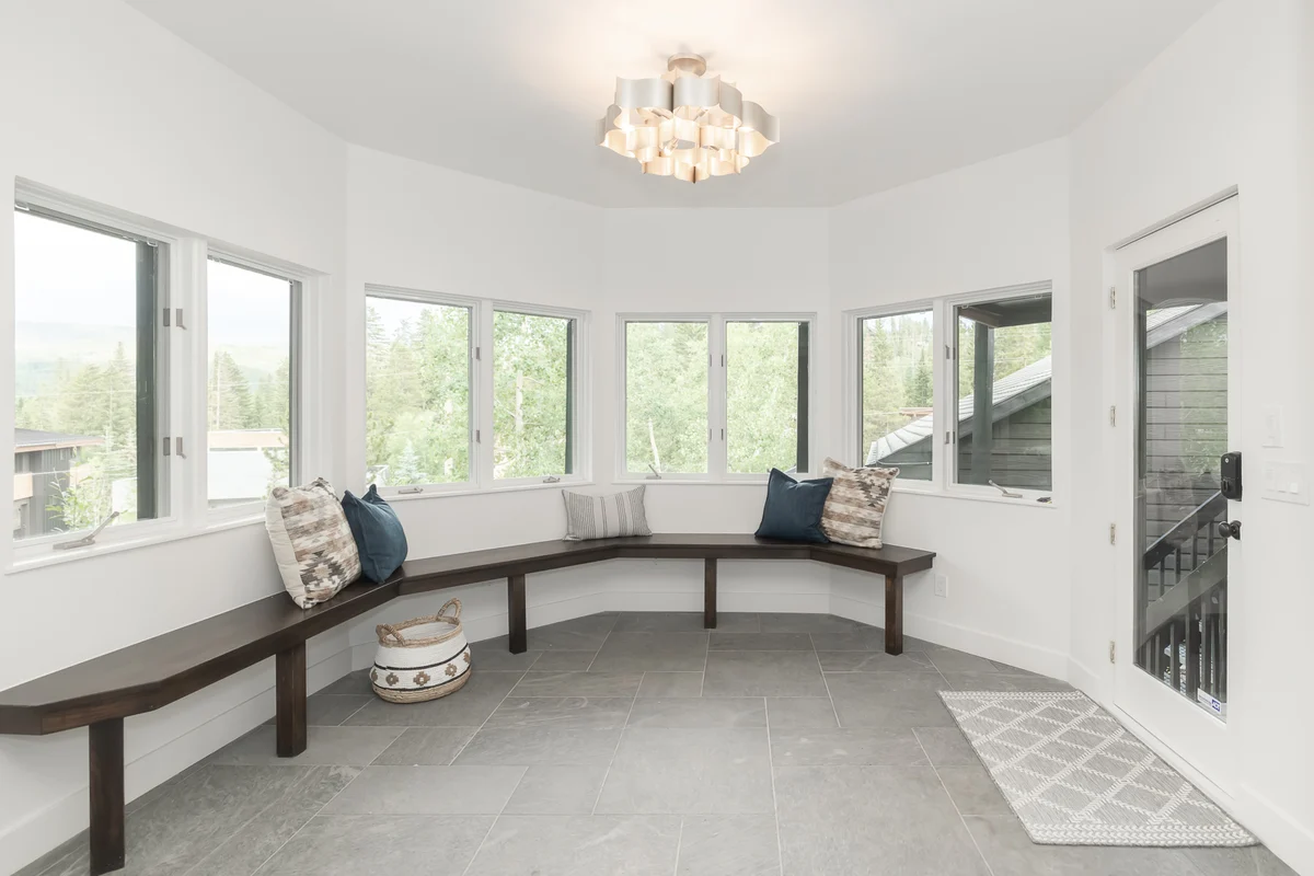 Vasquez Mountain Luxury Chalet #26