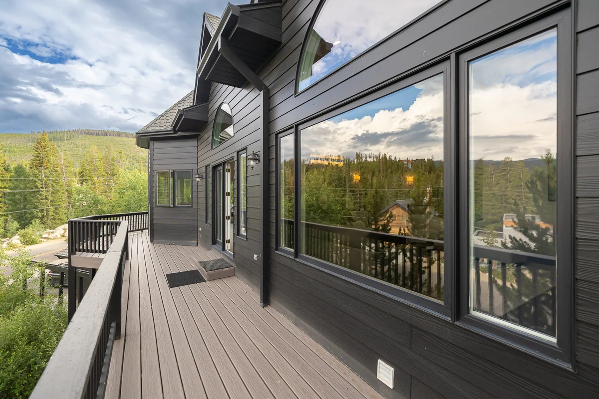 Vasquez Mountain Luxury Chalet #12