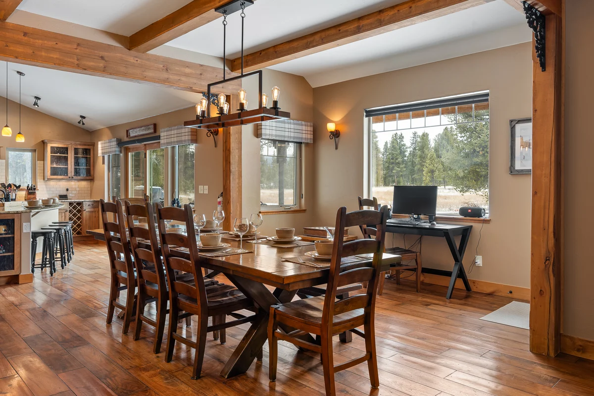 Mountain Retreat Luxury Home #20