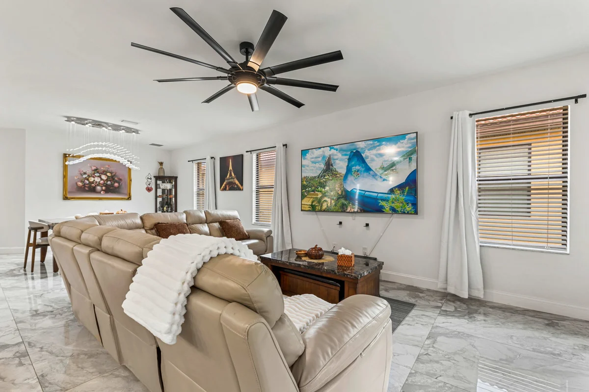 2939 Casabella #31
