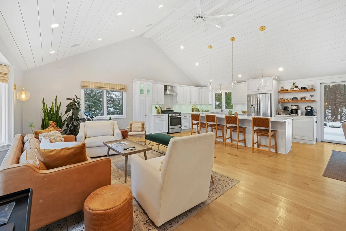 Loma House #77