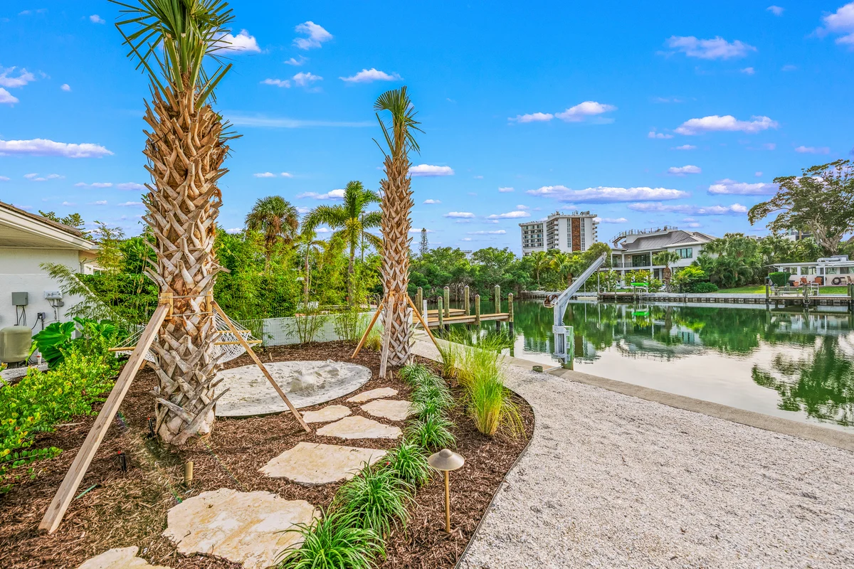 Manatee Cove #128