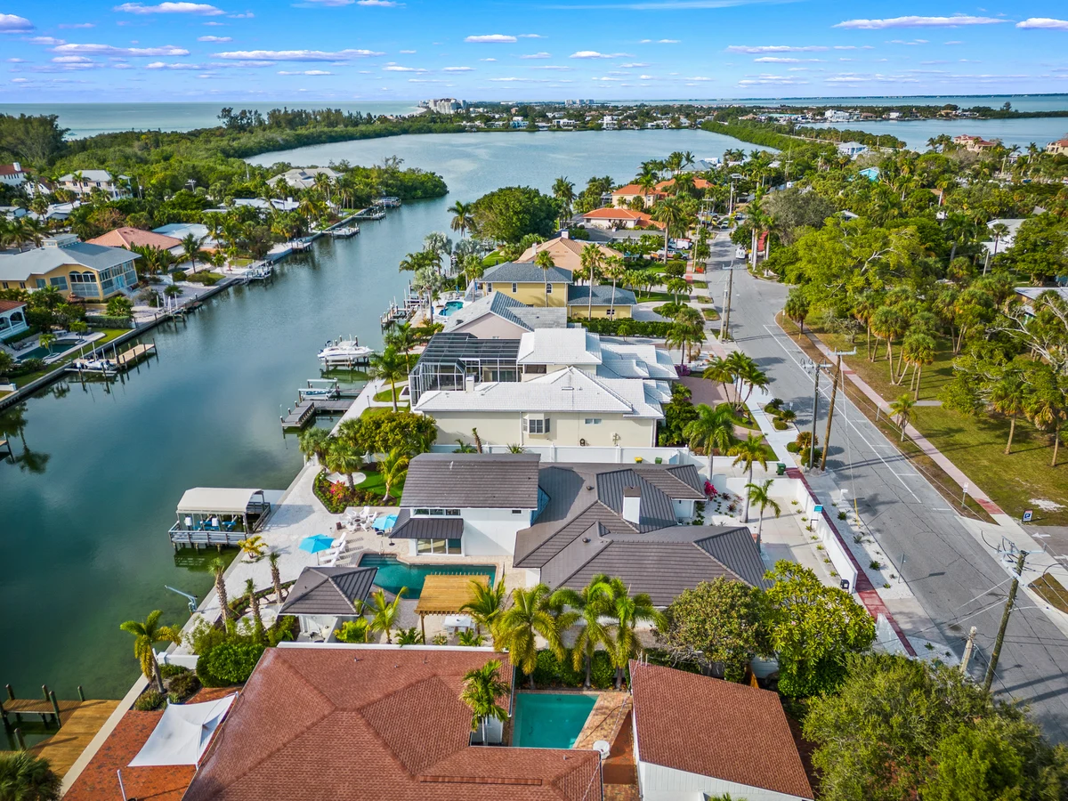 Manatee Cove #127