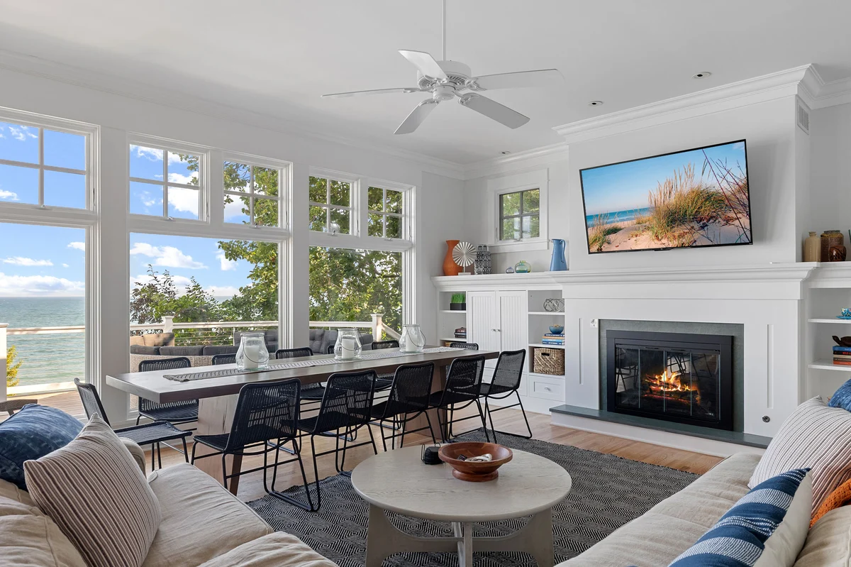 The Shore House #98